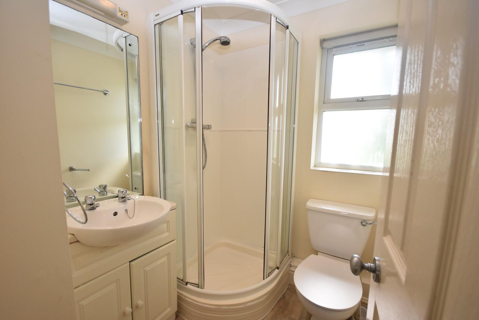 8 St. Canna Close, Cardiff, CF5 1QA
